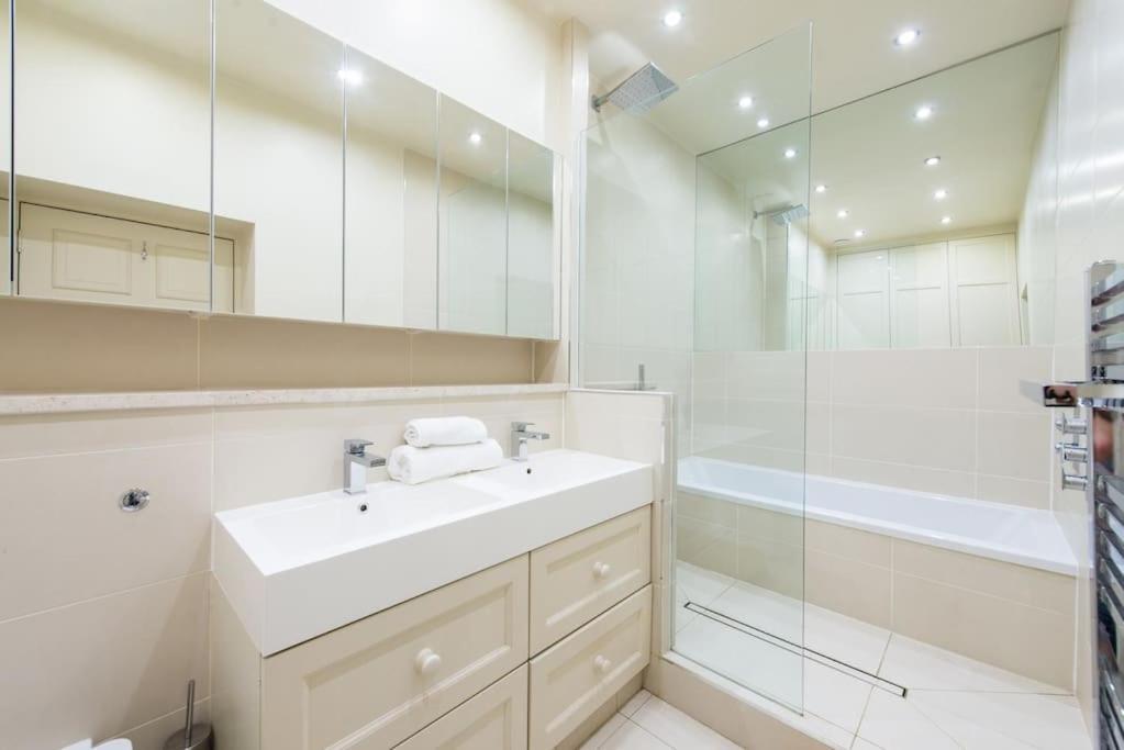 Self Catering , City Centre Apartment With Parking EDI Exteriér fotografie