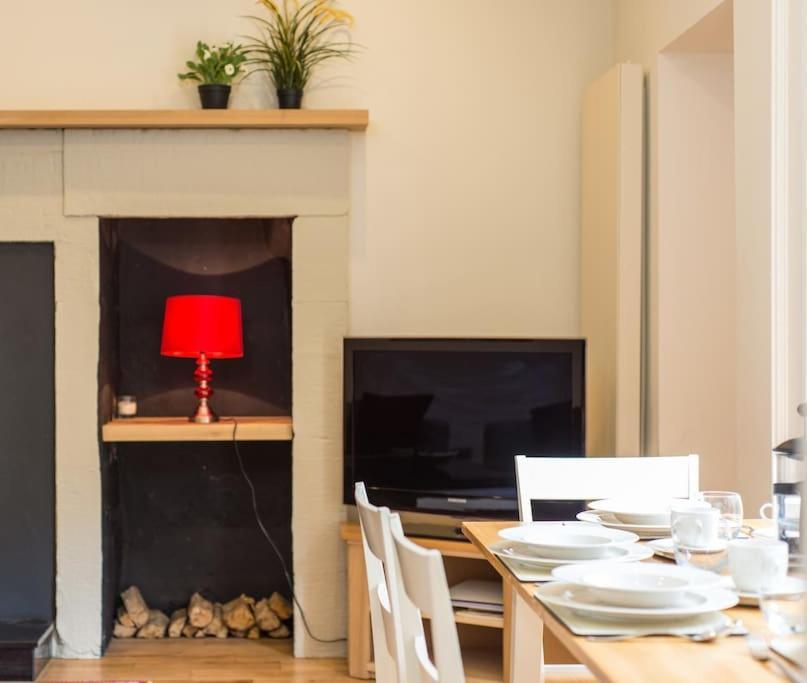 Self Catering , City Centre Apartment With Parking EDI Exteriér fotografie